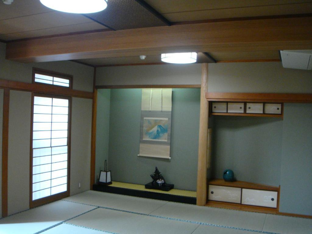 Yamaichi Bekkan Хацукаити Экстерьер фото